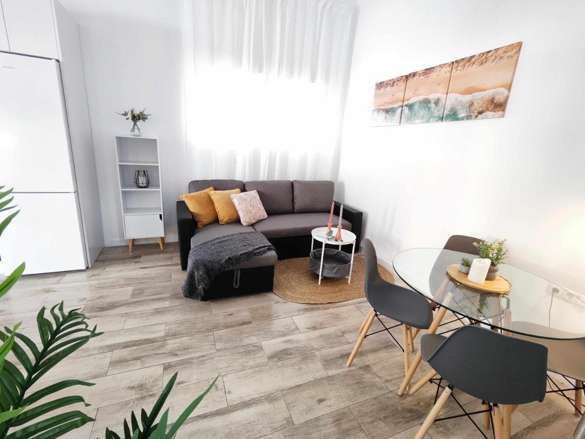 La Victoria Suites Малага Экстерьер фото