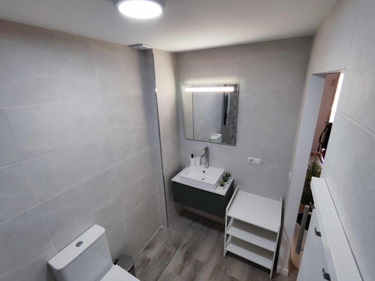 La Victoria Suites Малага Экстерьер фото