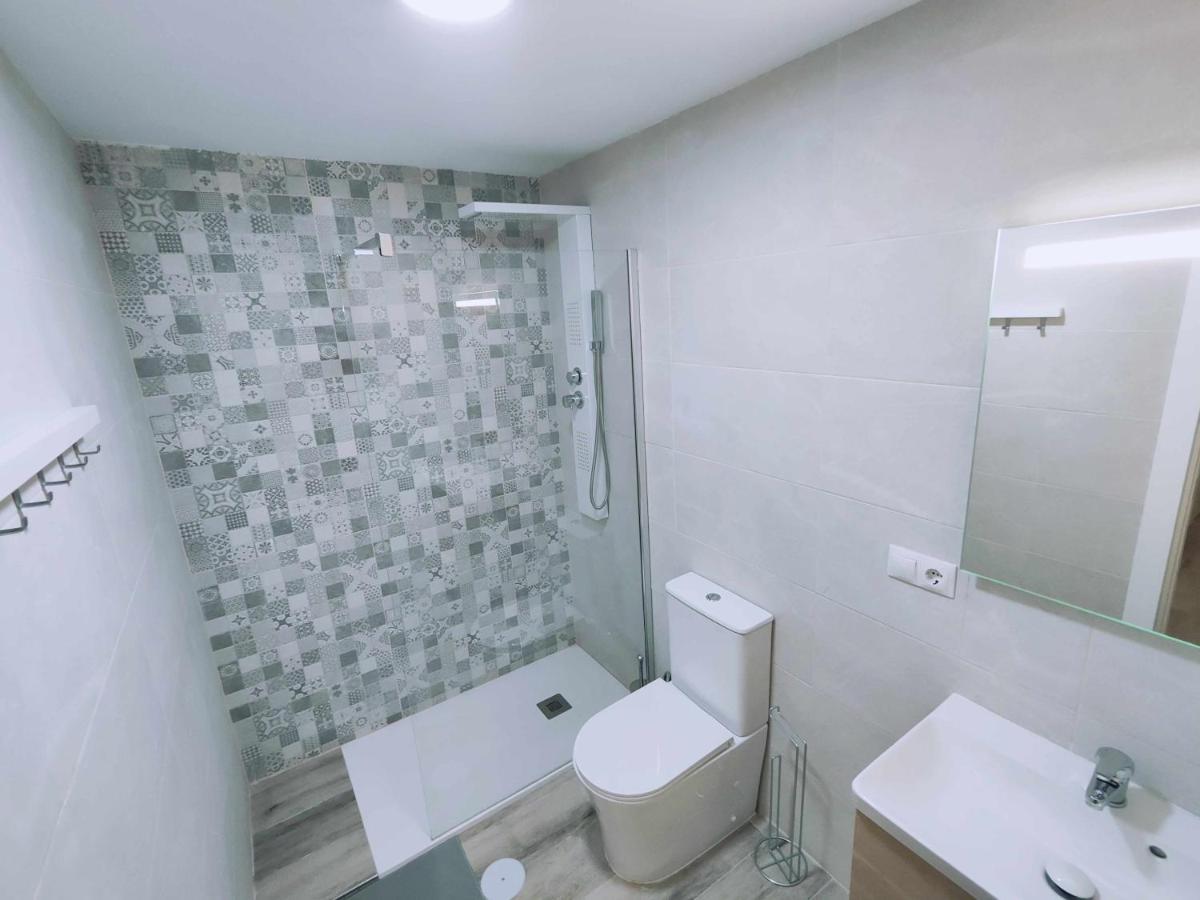 La Victoria Suites Малага Экстерьер фото