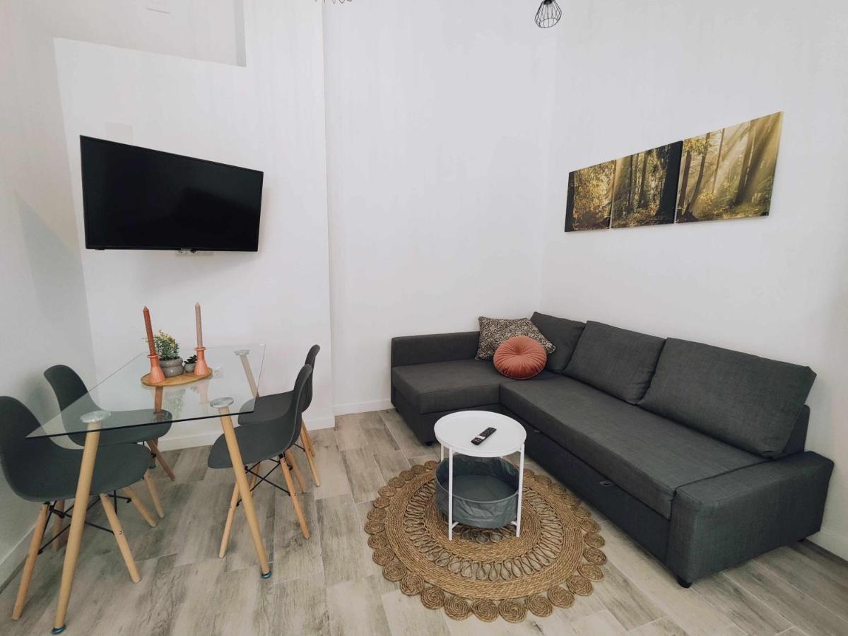 La Victoria Suites Малага Экстерьер фото